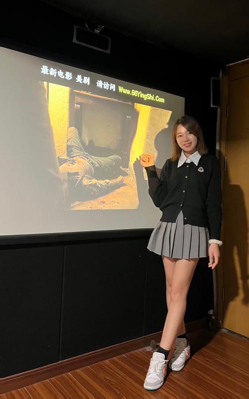 操的冒白浆的相关介绍