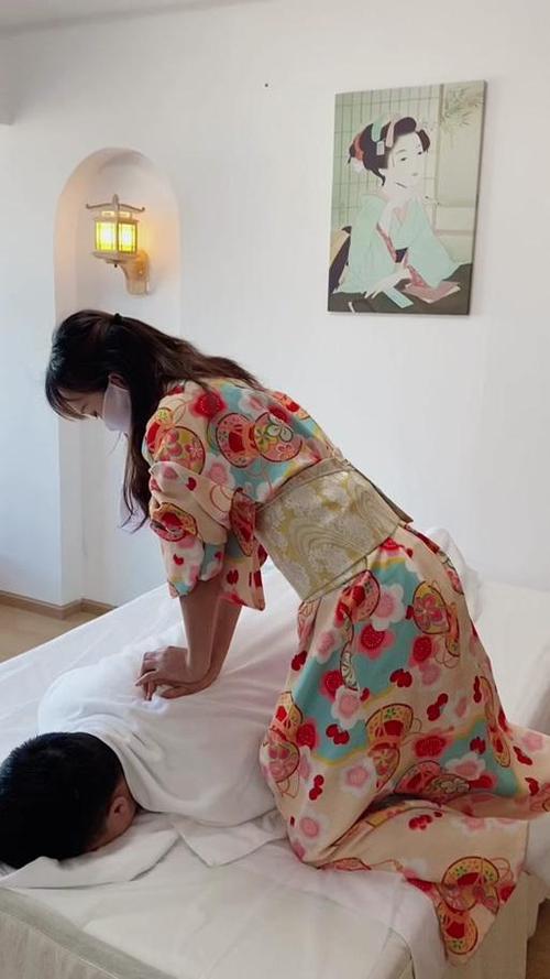 秋霞午夜伦理福利电影院的相关介绍