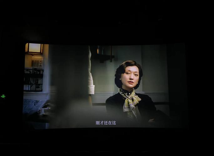 奸处女校花的相关介绍