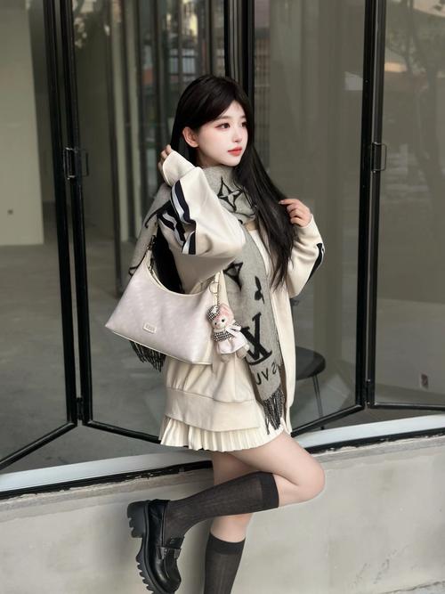 久久色av网的相关介绍