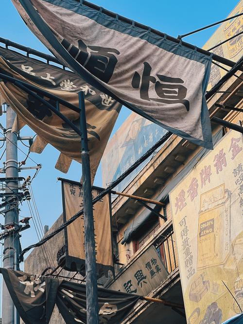大尺度性感情趣比基尼图片的相关介绍