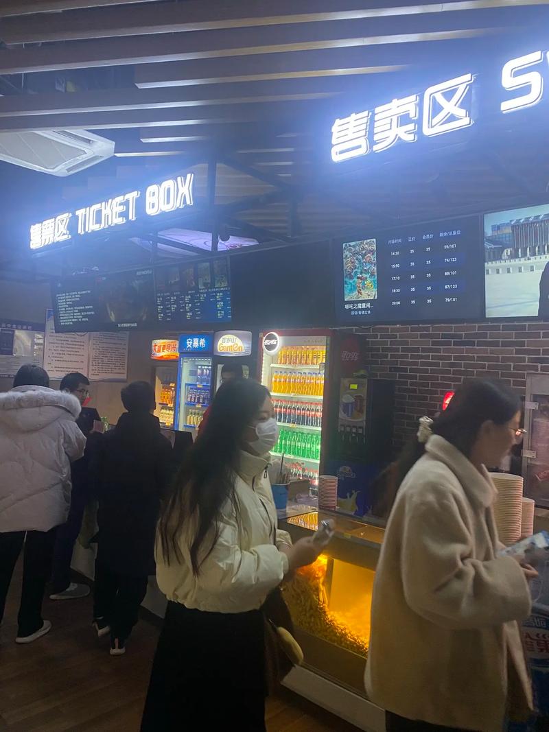 一边摸一边亲免费的相关介绍