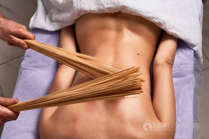 王苑大尺度写真的相关介绍