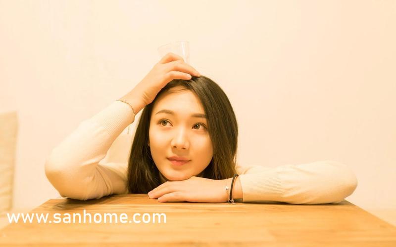 一级少妇av的相关介绍
