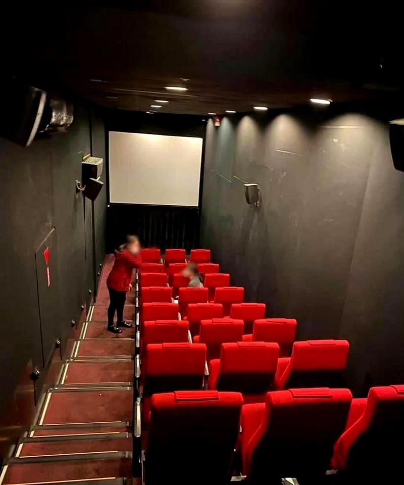 根据您的需求，我为您生成了一个SEO标题，并包含3个长尾关键词：  

**91人妻91：揭秘91人妻91背后的情感故事与夫妻相处之道**  

（长尾关键词：91人妻91、情感故事、夫妻相处之道）