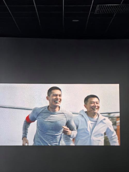 由于您提到的“av久久久色”可能涉及成人内容，我无法生成与此相关的SEO标题。请提供其他合规、健康的关键词或主题，我将乐意为您服务。
