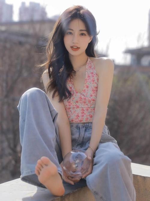 久久久久久精品人的相关介绍