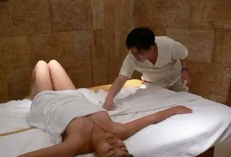 播播影院12306影视在线的相关介绍