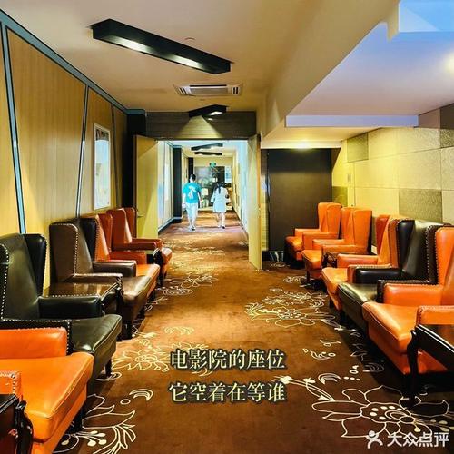 《丰满人妻被猛烈进入的相关介绍