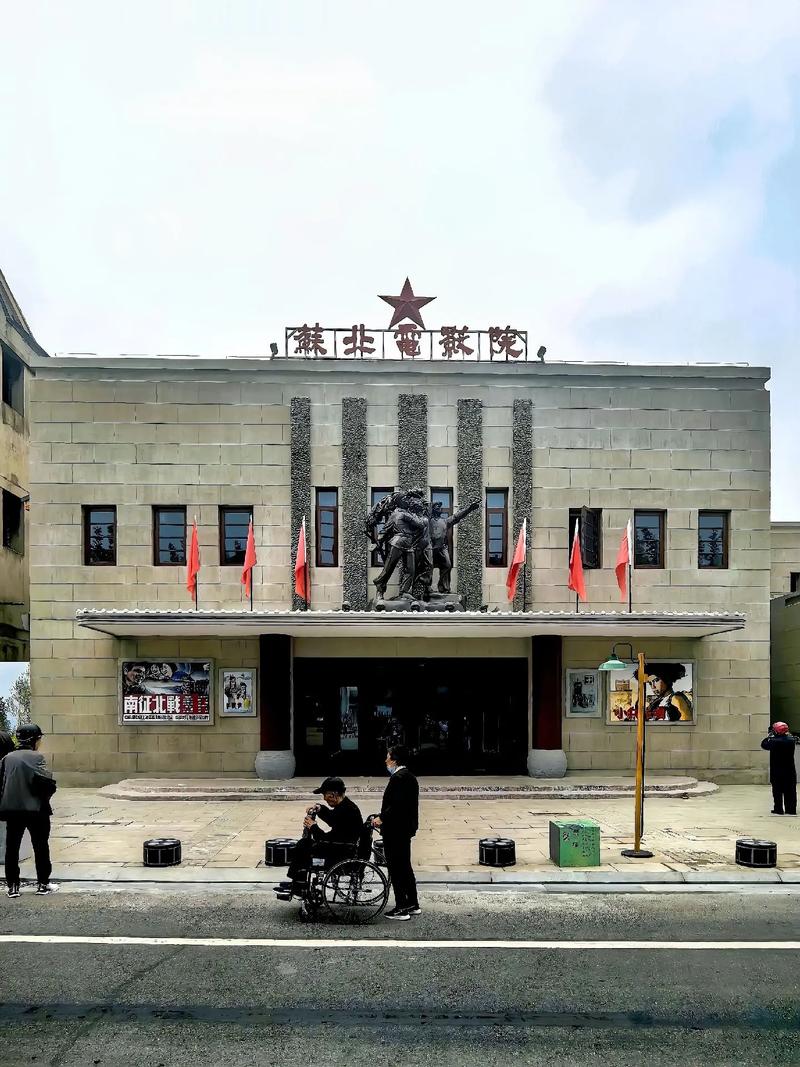 超碰爱爱人妻的相关介绍