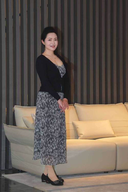 老湿午夜影院的相关介绍